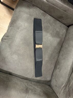 Plus Size Black Elastic Waist Belt with Gold Buckle